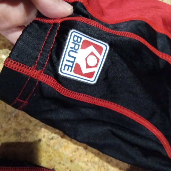 Overall - Picture 3 of 4